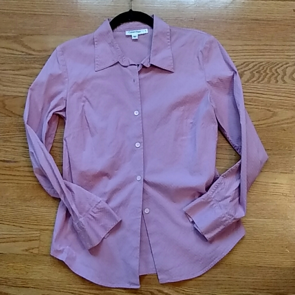 Calvin Klein medium pink stretch blouse.